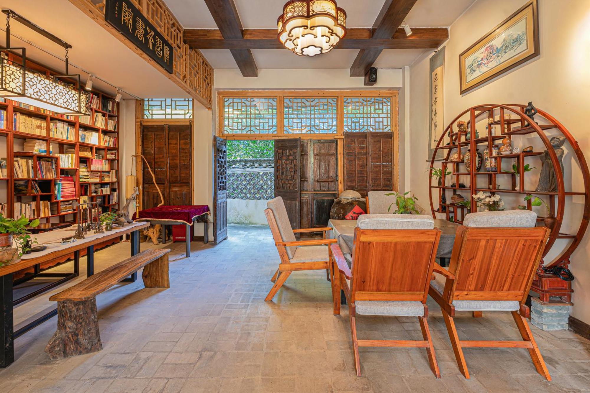 Leisure Courtyard Hotel Yangshuo-Free Shuttle Bus To Yangshuo Station Stay 2 Nights One Way ภายนอก รูปภาพ