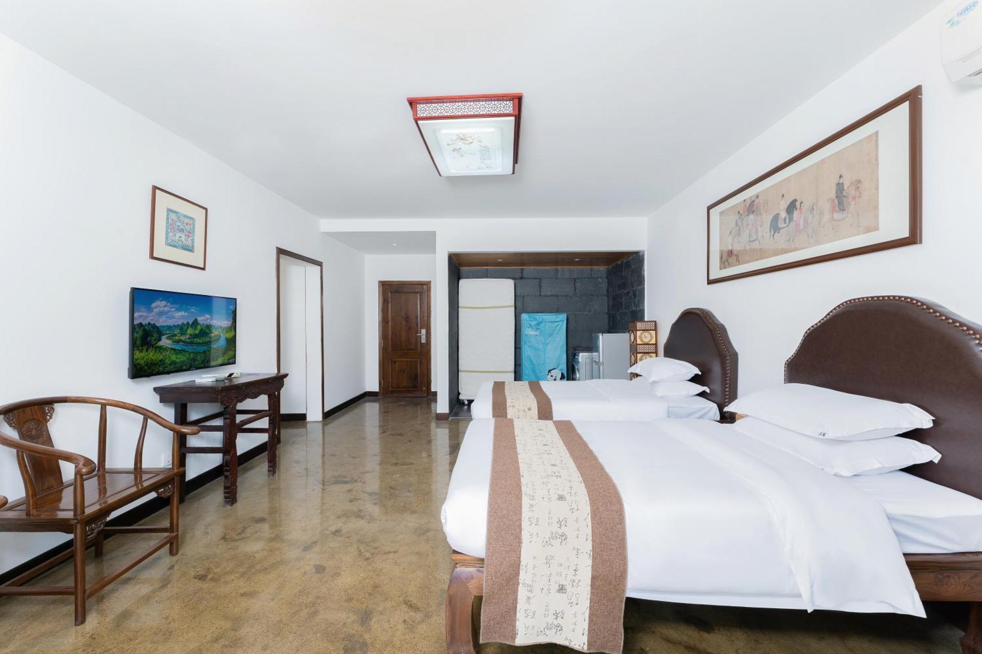 Leisure Courtyard Hotel Yangshuo-Free Shuttle Bus To Yangshuo Station Stay 2 Nights One Way ภายนอก รูปภาพ