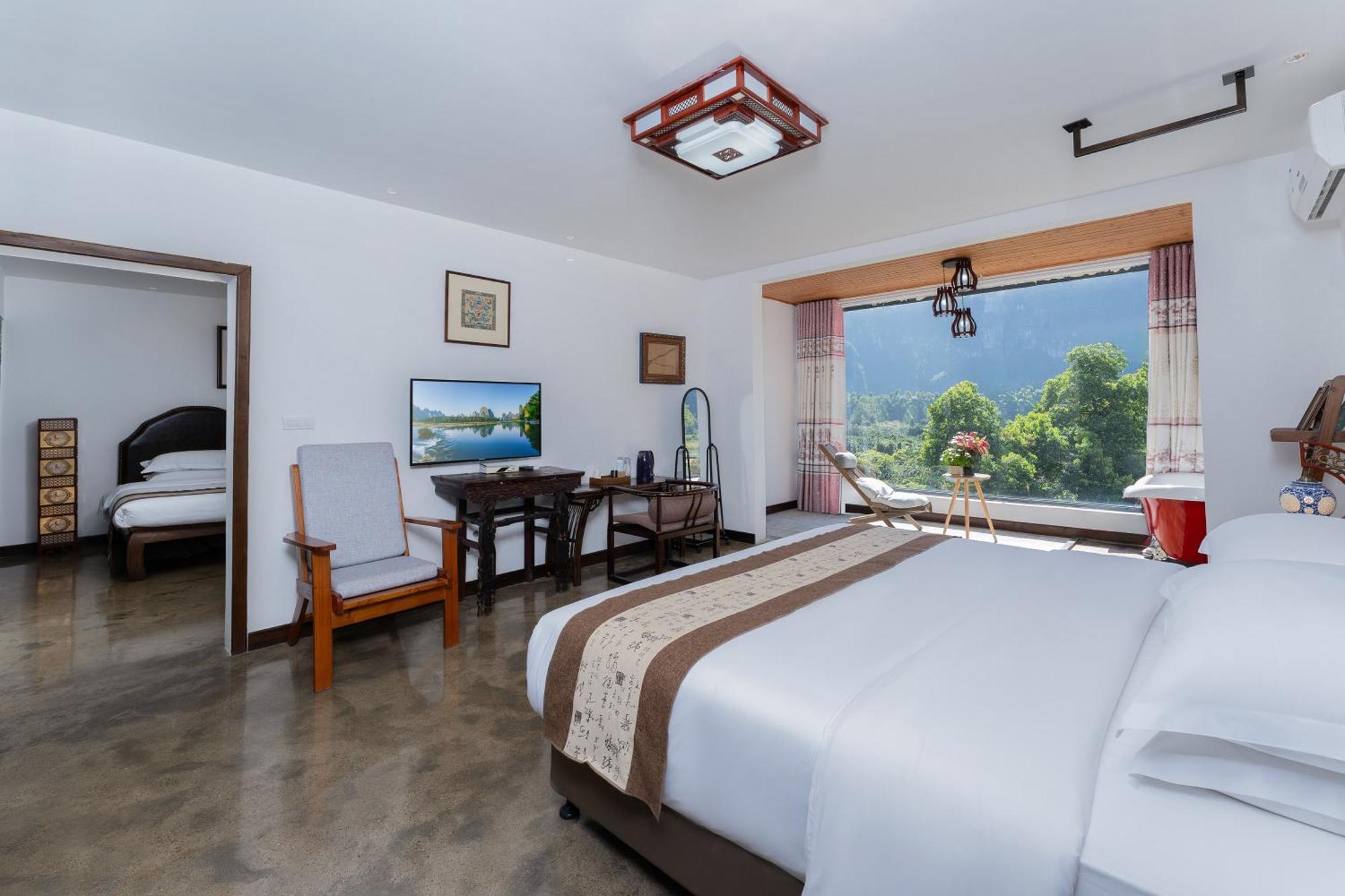 Leisure Courtyard Hotel Yangshuo-Free Shuttle Bus To Yangshuo Station Stay 2 Nights One Way ภายนอก รูปภาพ