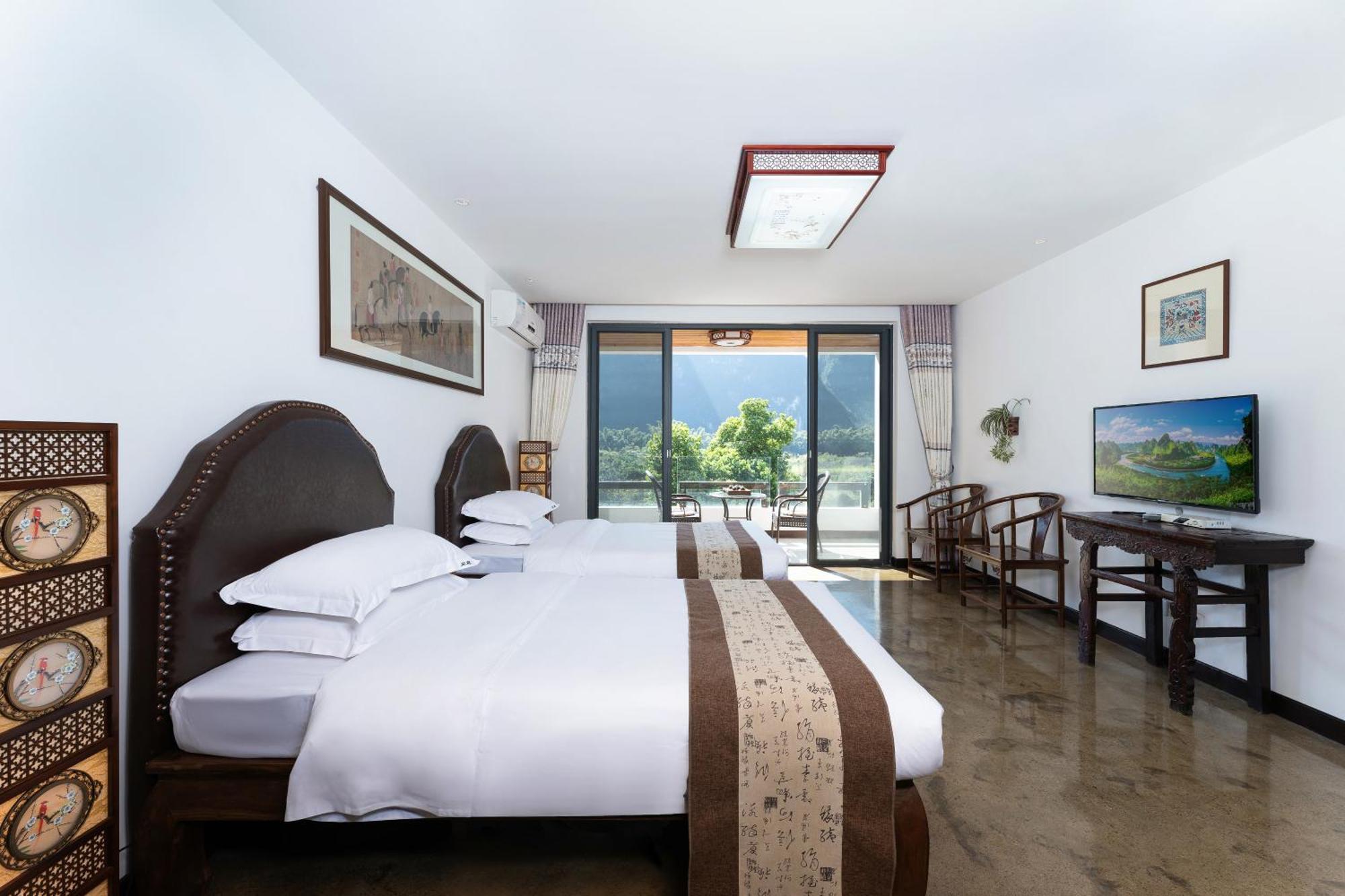 Leisure Courtyard Hotel Yangshuo-Free Shuttle Bus To Yangshuo Station Stay 2 Nights One Way ภายนอก รูปภาพ